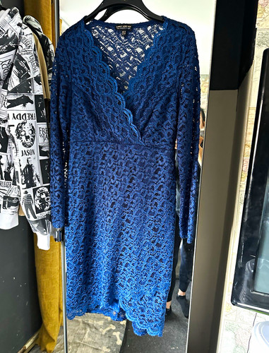 Lipsy london navy - london,