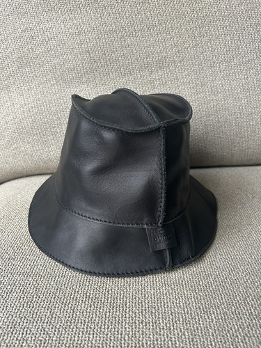 Gucci leather bucket - gucci,
