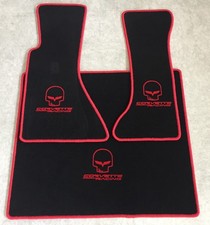 Automotive carpet trunk floor