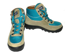9.5 M Vasque Skywalk GTX 7117 Women’s Waterproof Classic Hiking Gore-Tex Boots