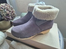 Penelope Chilvers Clog