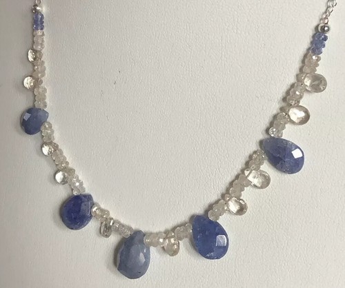Tanzanite and zircon - tanzanite,