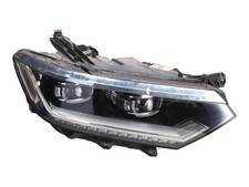 Headlight right VW Passat B8