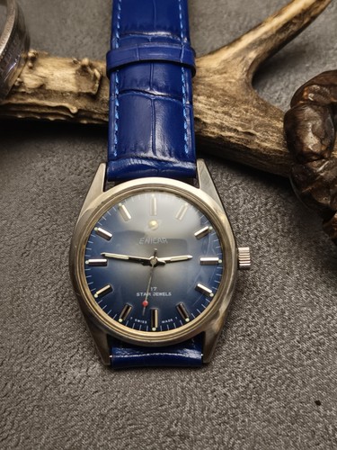 Rear vintage special blue - rear,
