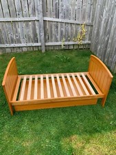 Mamas and Papas Hayworth used cot bed, baby change table and drawer