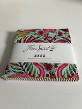 TULA PINK DAYDREAMER 42 PC