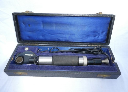 Vintage ophthalmoscope by - -,