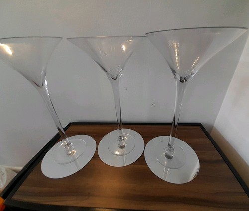 Large martini class vase - class, vase.