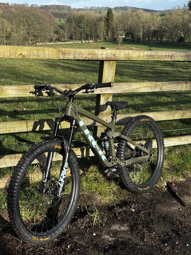 Trek remedy 2021 medium 5 - 8,
