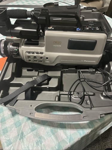 Panasonic piezo camcorder - piezo, ag