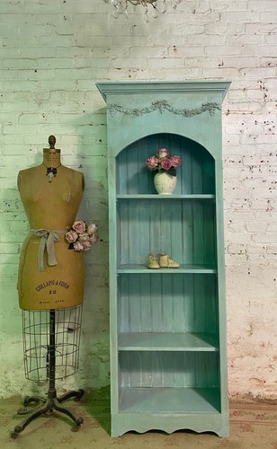 Painted cottage shabby chic - painted,