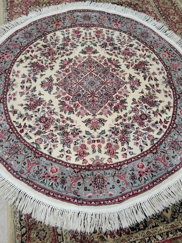 Vintage hand knotted sino - knotted,