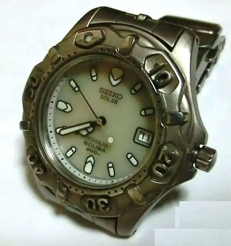 Seiko titanium scuba diver - seiko,