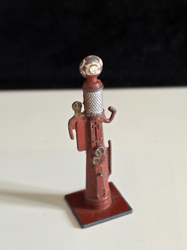 Dinky red petrol pump vintage - petrol,