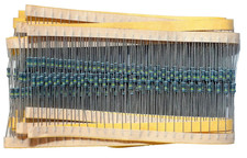 Metal Film Resistors 0.6W ±1% 1 ohm to 10M ohm (15 Pack)