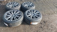 GENUINE 18 ALLOY WHEELS + NEW