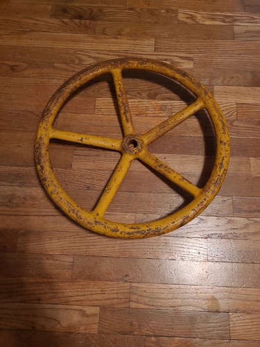 Vintage cast iron wheel - cast,