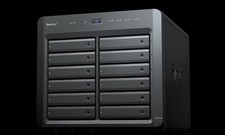 Synology NAS DS3617xs 12 disks