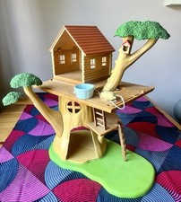Sylvanian Families Treehouse