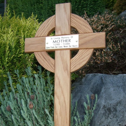 Inch tall celtic oak - inch,