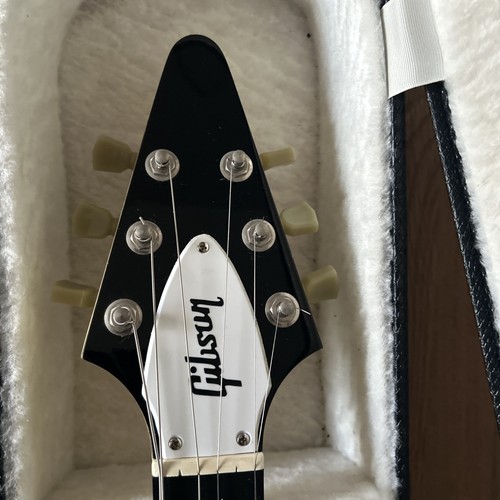 Flying truss rod - flying,