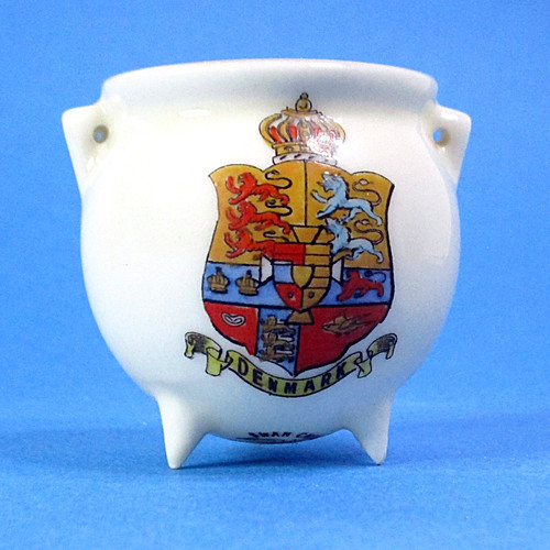 Swan crested china denmark - crested,