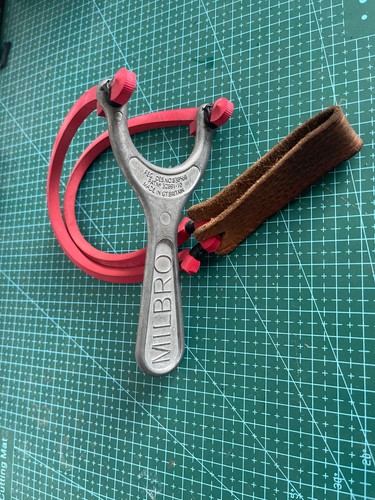 Traditional milbro catapult