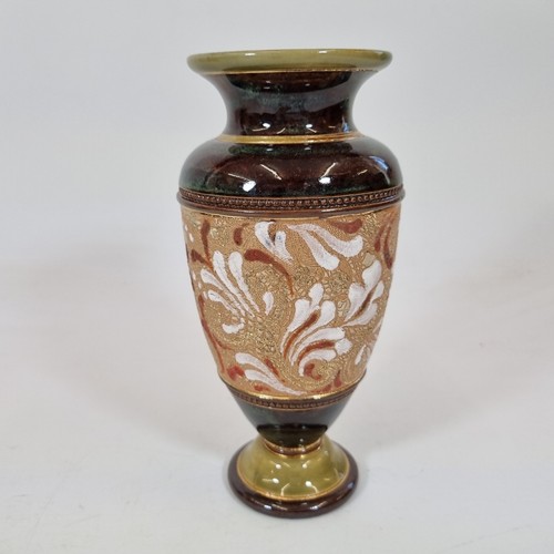 Antique royal doulton - royal,