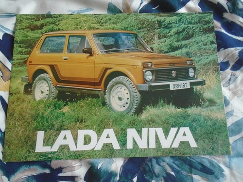 Lada niva range brochure - lada,