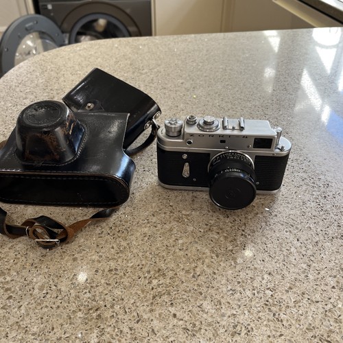 Zorki rangefinder camera - rangefinder,