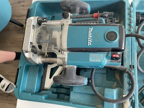 Makita inch router 110 - makita,