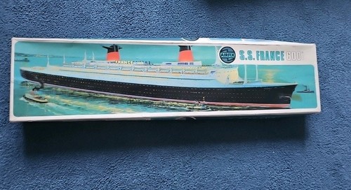 Airfix france 600 scale - ss,