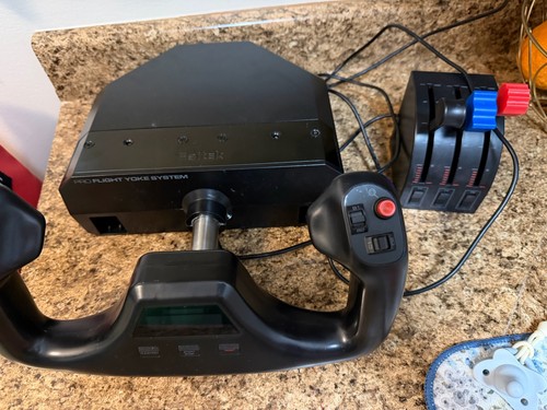 Saitek pro flight - flight, yoke