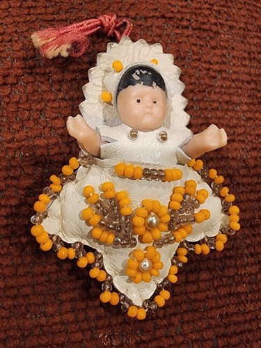 Vintage miniature native - miniature,