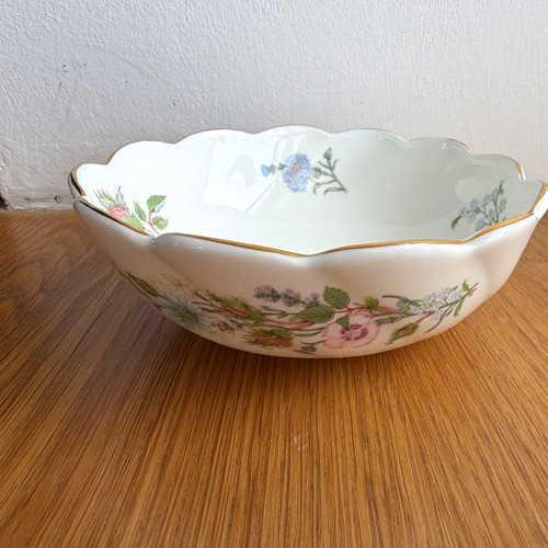 Aynsley wild tudor bone - bone, china