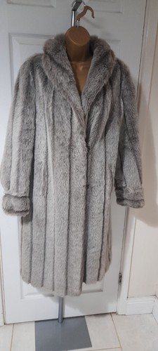 Silver fox faux fur ĺong - fur,