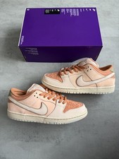 Size 9 | Nike SB Dunk Low |