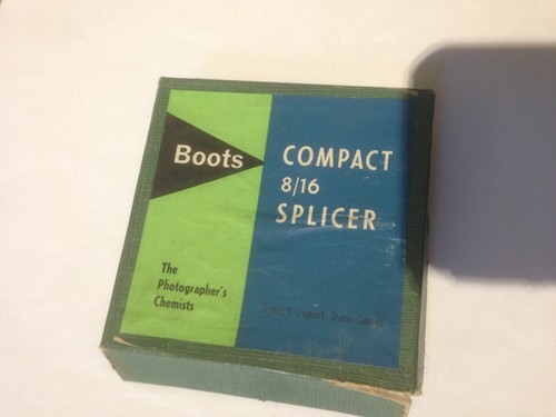 Boots compact 16 film - compact,