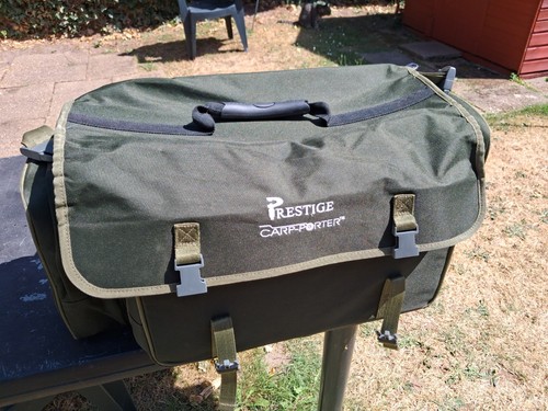 Carp porter front bag - front,