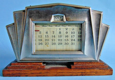 Working 1930s Art Deco metal and wood frame Perpetual desk calendar Pat No. 9964