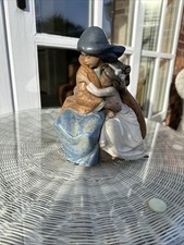 Lladró Sisterly Love (Number