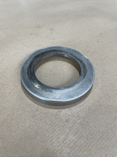 Jaguar xj6 rear hub seal - rear,