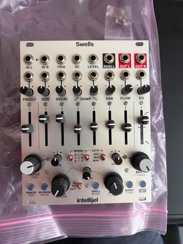 Intellijel swells eurorack - intellijel,