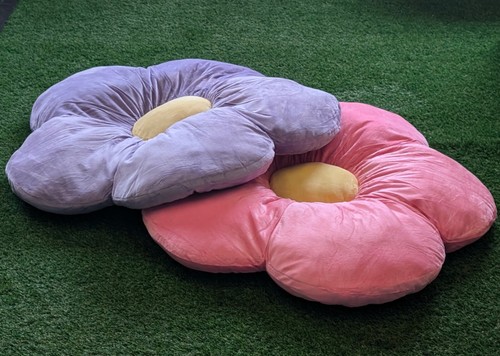 Lilac soft flower pillow floor - lilac,