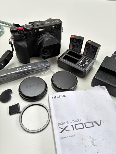 Fujifilm x100v black in - in,