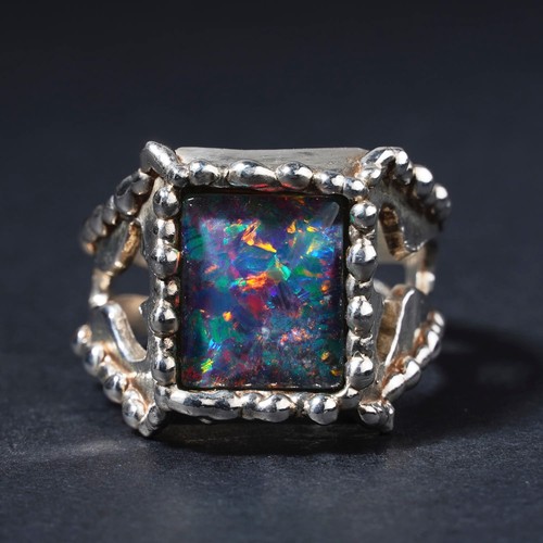 Australian black opal triplet - black,