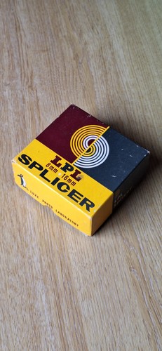 Splicer for 8mm - 8mm, cine