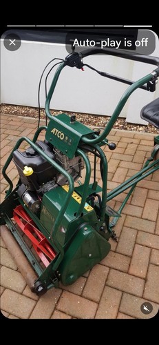 Ride lawn mower atco royale - on,