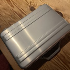 Zero Halliburton Attache Case