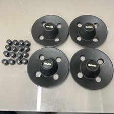 Saab 900 Classic Set Hub Caps
